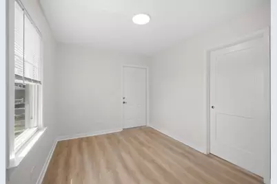 6207 W Eastwood Avenue, Chicago, IL 60630 - Photo 8