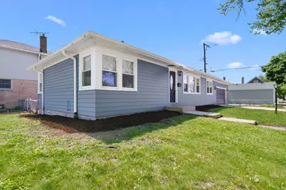 6207 W Eastwood Avenue, Chicago, IL 60630 - Photo 2