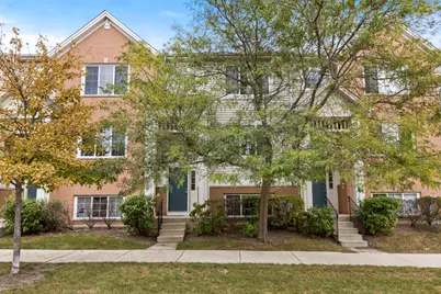 726 Hanbury Drive, Des Plaines, IL 60016 - Photo 1