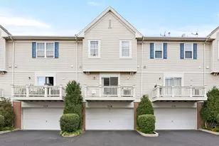 726 Hanbury Dr, Des Plaines, IL 60016 - Photo 20