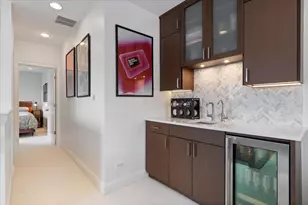 3842 N Southport Ave, Chicago, IL 60611 - Photo 24