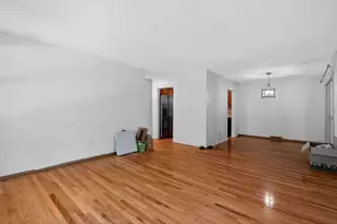 4900 Hill Dr, Godfrey, IL 62035 - Photo 16