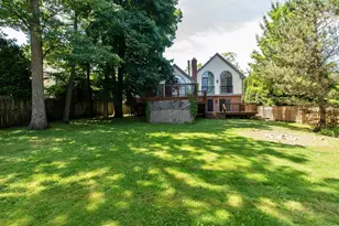 1551 Edgewood Rd, Lake Forest, IL 60045 - Photo 14