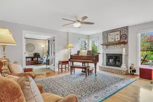 1525 Saratoga Ct, Libertyville, IL 60048 - Photo 26