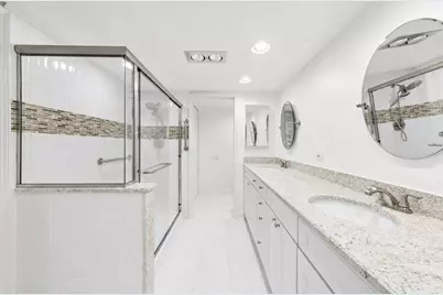 2 S Atrium Way #603, Elmhurst, IL 60126 - Photo 8