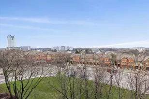 2 S Atrium Wy, Elmhurst, IL 60126 - Photo 14