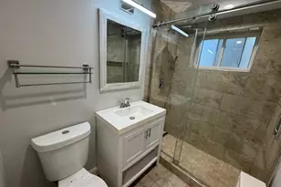 6114 N Damen Ave, Chicago, IL 60659 - Photo 16