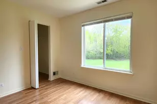 157 W Aldridge Ln, Round Lake, IL 60073 - Photo 14