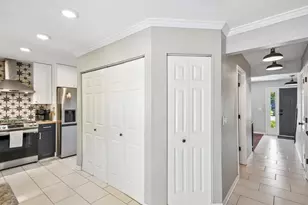 335 Farmhill Cir, Wauconda, IL 60084 - Photo 16