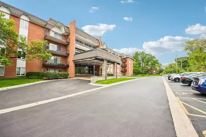 4225 Saratoga Avenue #415B, Downers Grove, IL 60515 - Photo 2
