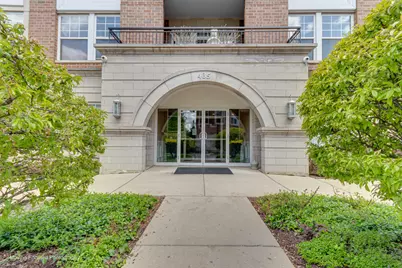 435 W Wood Street #413A, Palatine, IL 60067 - Photo 2