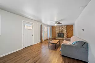 18351 Anthony Ave, Country Club Hills, IL 60478 - Photo 14