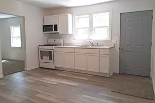 21 Wilson Ave, Joliet, IL 60433 - Photo 4