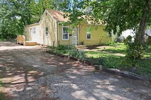 21 Wilson Ave, Joliet, IL 60433 - Photo 1