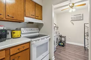 9725 S Keeler Ave, Oak Lawn, IL 60453 - Photo 12