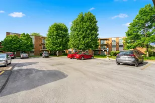 9725 S Keeler Ave, Oak Lawn, IL 60453 - Photo 32