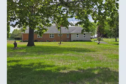 705 W Commercial Street, Lyndon, IL 61261 - Photo 16