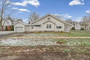 107 E Dunbar St, Mahomet, IL 61853 - Photo 28