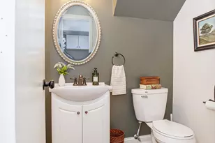 271 Butternut Ln, Streamwood, IL 60107 - Photo 10