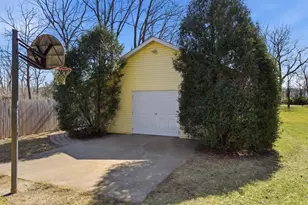 2909 Salem Blvd, Zion, IL 60099 - Photo 20