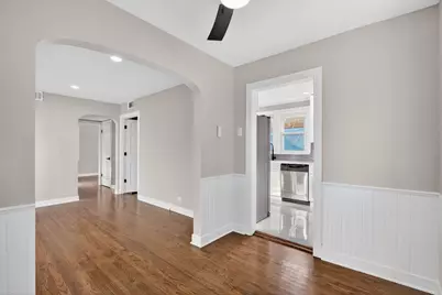 2641 W 89th Place, Evergreen Park, IL 60805 - Photo 8