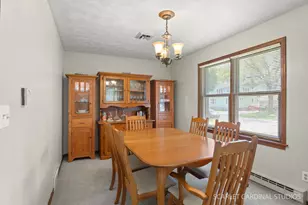 220 E North St, Leland, IL 60531 - Photo 10