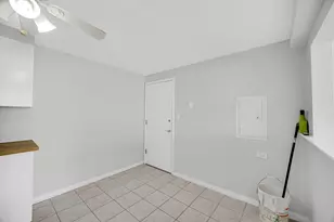 8636 Grand Ave, River Grove, IL 60171 - Photo 14