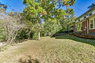 1040 Forest Hill Rd, Lake Forest, IL 60045 - Photo 32