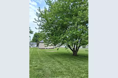 909 Cable Street, Streator, IL 61364 - Photo 4