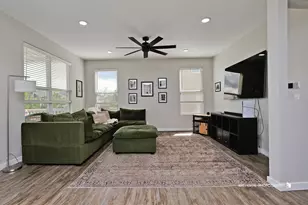 862 Heartland Park Ln, Antioch, IL 60002 - Photo 8