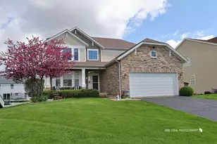 862 Heartland Park Ln, Antioch, IL 60002 - Photo 1