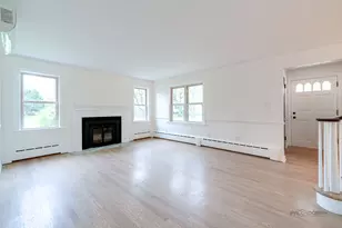 318 Second Ave, Libertyville, IL 60048 - Photo 4