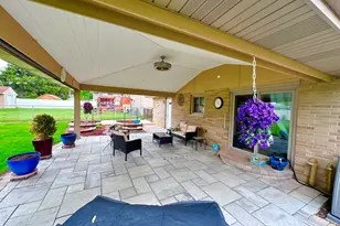 1323 Park Dr, Montgomery, IL 60538 - Photo 18