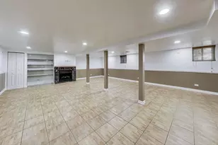 9912 Irving Park Rd, Schiller Park, IL 60176 - Photo 30