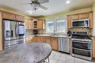 9912 Irving Park Rd, Schiller Park, IL 60176 - Photo 12