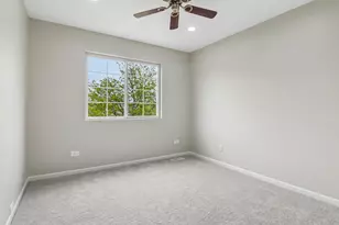 479 Foxborough Trail, Bolingbrook, IL 60440 - Photo 26