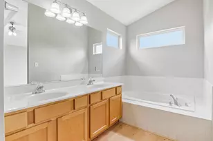 479 Foxborough Trail, Bolingbrook, IL 60440 - Photo 24