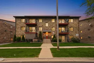 11810 S Komensky Ave, Alsip, IL 60803 - Photo 2