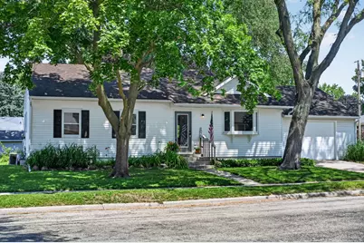 201 Irene Avenue, Rochelle, IL 61068 - Photo 1