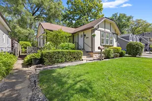 7148 W 109th Pl, Worth, IL 60482 - Photo 1
