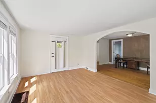 7148 W 109th Pl, Worth, IL 60482 - Photo 2