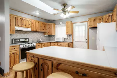 1126 Columbia Avenue, Belvidere, IL 61008 - Photo 14