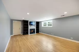 1803 S Crescent Ave, Park Ridge, IL 60068 - Photo 12