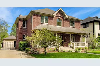 327 S Knight Avenue, Park Ridge, IL 60068 - Photo 2