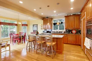 327 S Knight Ave, Park Ridge, IL 60068 - Photo 10