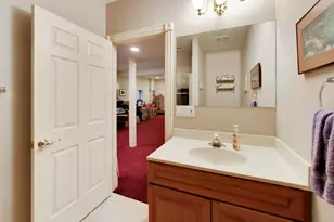 327 S Knight Ave, Park Ridge, IL 60068 - Photo 30