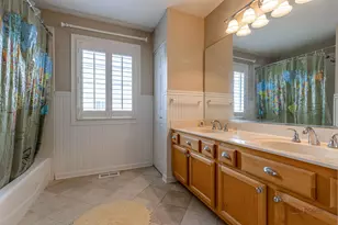 7449 Brentwood Ln, Gurnee, IL 60031 - Photo 36