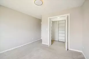 266 12th St, Wheeling, IL 60090 - Photo 8
