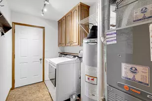 494 Water Tower Rd S, Manteno, IL 60950 - Photo 16