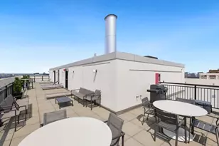 88 W Schiller St, Chicago, IL 60610 - Photo 14